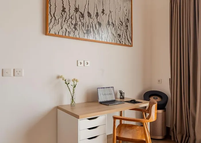 Aresty 3 Bedroom Apartahotel *
