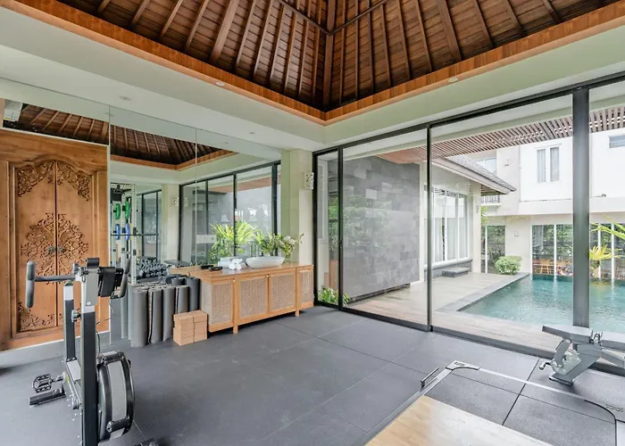 Apartahotel Aresty 3 Bedroom Canggu