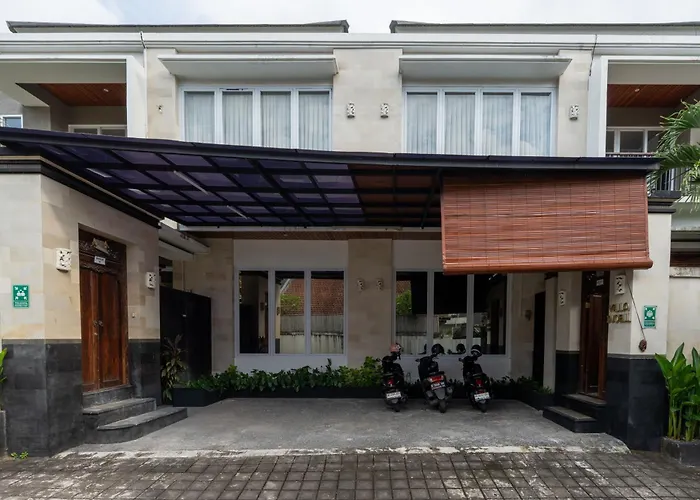 Aresty 3 Bedroom *