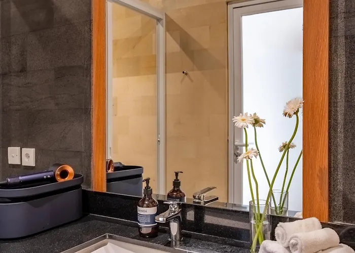 Aresty 3 Bedroom Apartahotel *